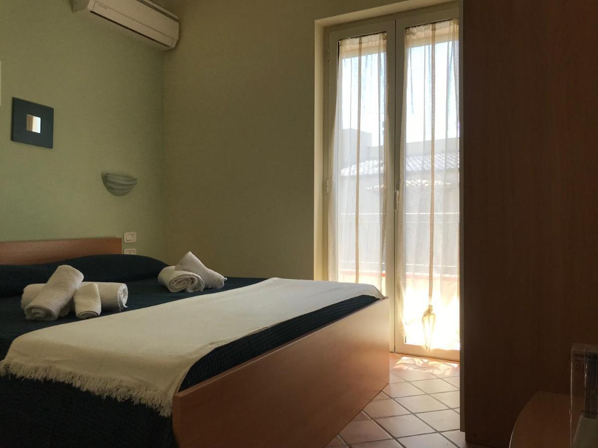 B&B Villa Degli Ulivi Praia a Mare Exteriör bild