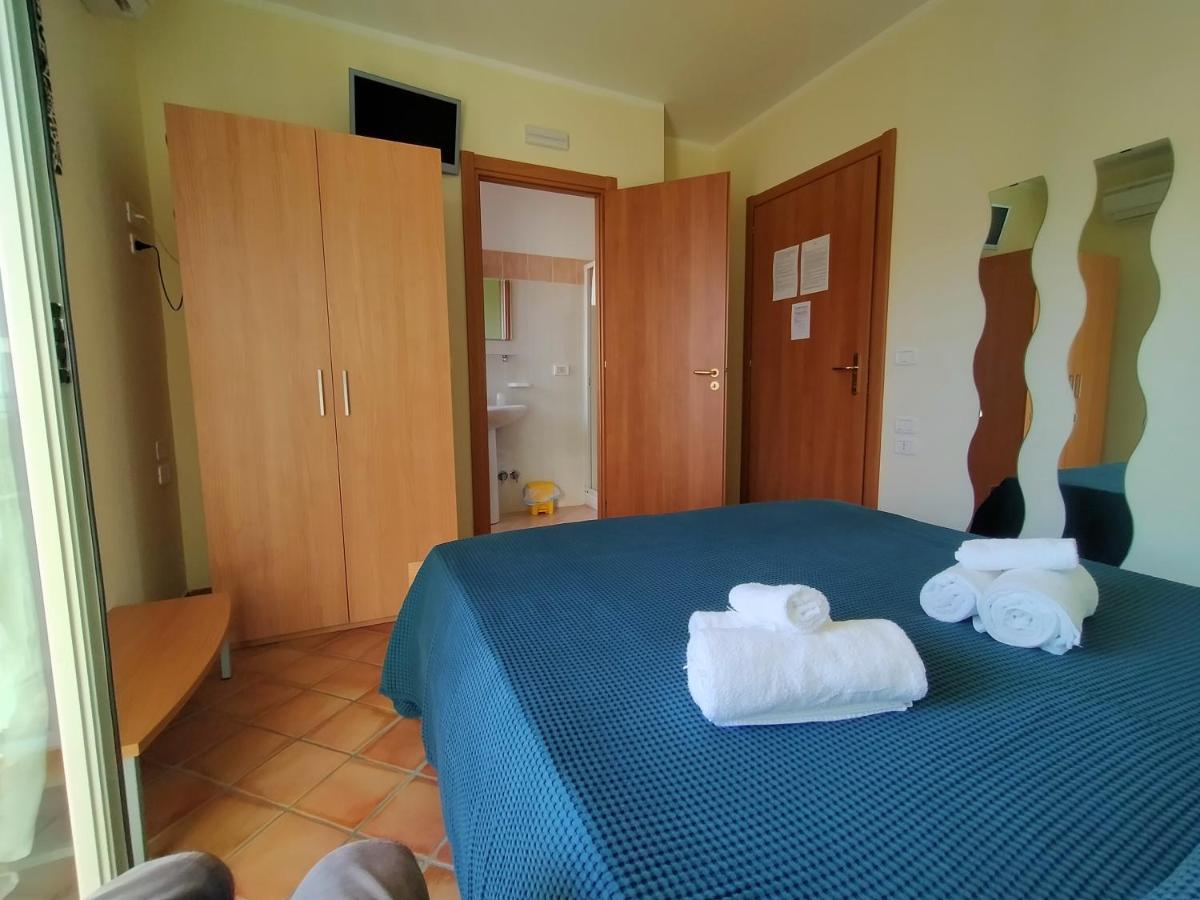 B&B Villa Degli Ulivi Praia a Mare Exteriör bild
