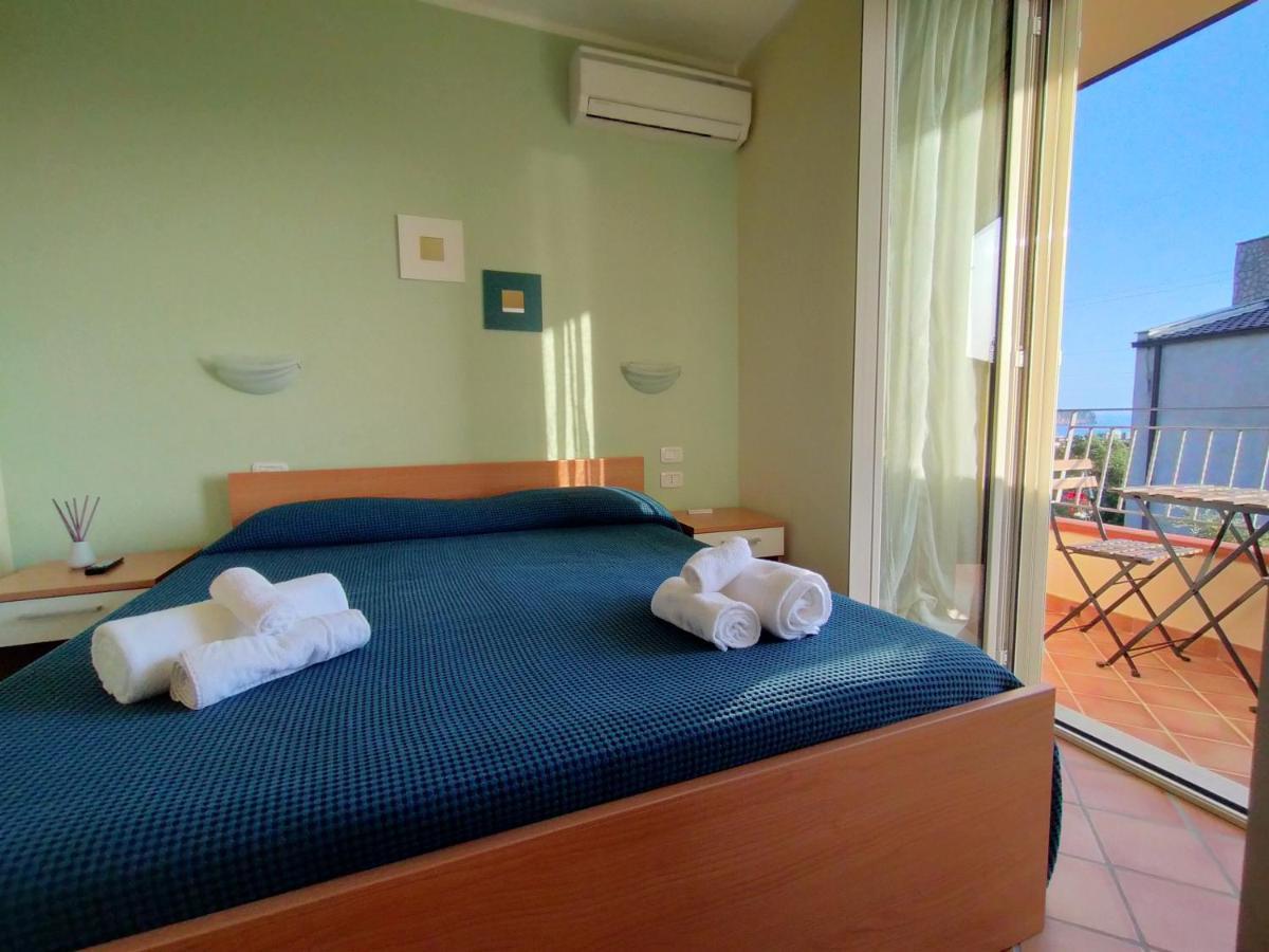 B&B Villa Degli Ulivi Praia a Mare Exteriör bild